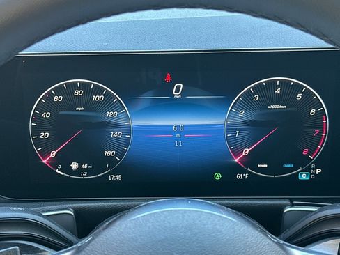Used 2026 Mercedes-Benz GLB 250 image 18