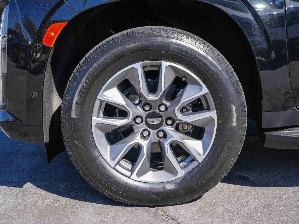 Used 2024 Cadillac Escalade ESV Sport AWD/4WD image 11