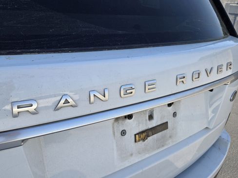 Used 2018 Land Rover Range Rover HSE image 5