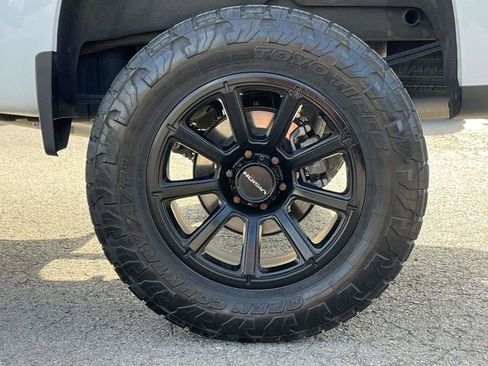 Used 2023 Chevrolet Silverado 1500 LT Trail Boss w/ LT Trail Boss Premium Package image 11