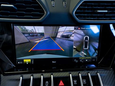 Used 2024 Lamborghini Urus Performante image 51