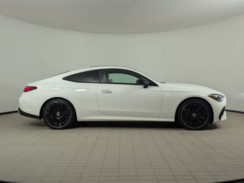 Used 2024 Mercedes-Benz CLE 300 4MATIC Coupe image 8