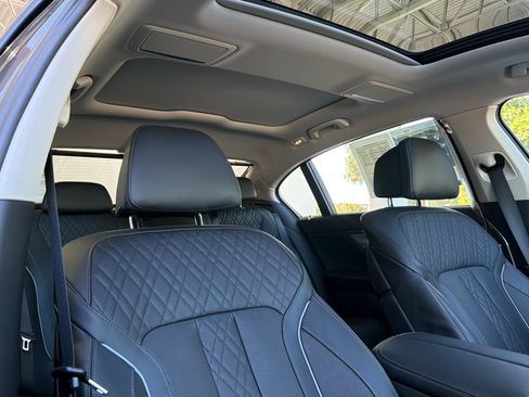 Used 2017 BMW 740i RWD image 20
