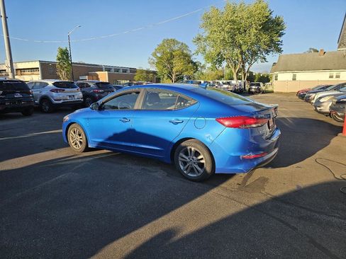 Used 2017 Hyundai Elantra SE FWD image 7