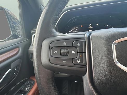 Used 2023 GMC Yukon Denali Ultimate image 30