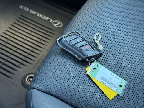 Certified 2023 Lexus GX 460 Premium image 42