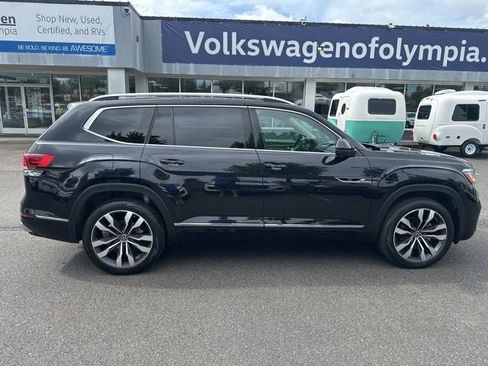 Certified 2023 Volkswagen Atlas SEL Premium AWD/4WD image 10