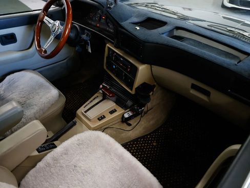 Used 1987 BMW 528e Sedan image 19