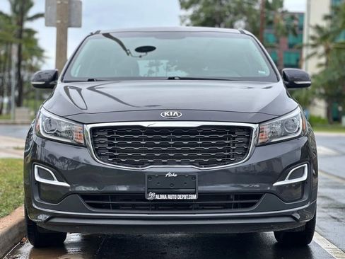 Used 2021 Kia Sedona LX image 7