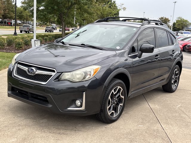 Used 2017 Subaru Crosstrek 2.0i Premium AWD/4WD image 12