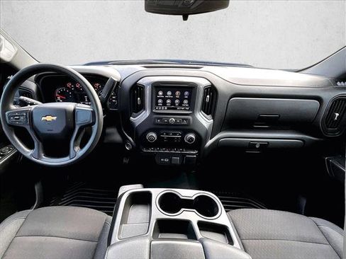 Used 2025 Chevrolet Silverado 1500 Custom RWD image 16
