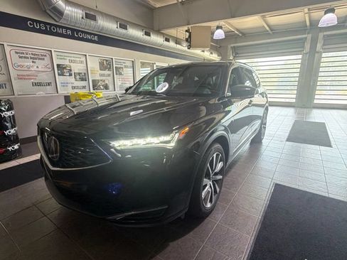 Used 2025 Acura MDX SH-AWD w/ Technology Package image 1