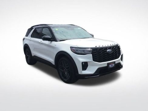 New 2025 Ford Explorer ST-Line w/ Premium Package image 7