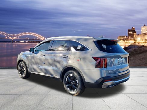 New 2026 Kia Sorento S image 3
