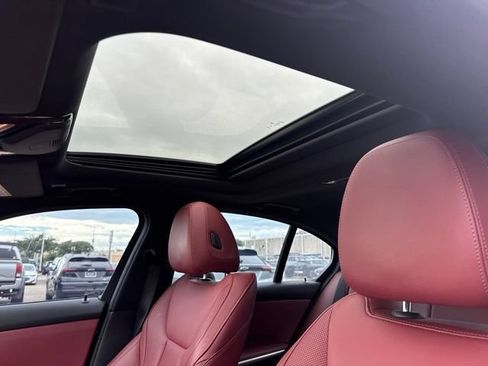 Used 2023 BMW 330e w/ M Sport Package RWD image 10
