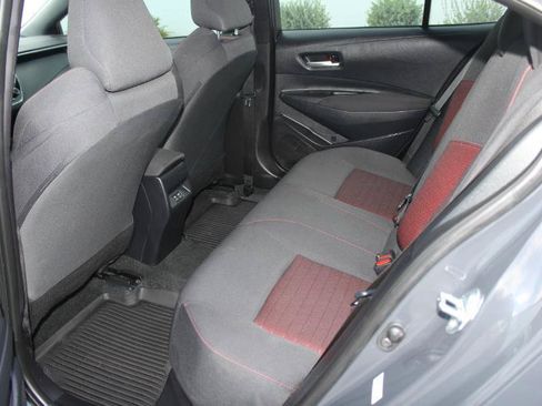 Used 2026 Toyota Corolla SE w/ SE Package FWD image 11