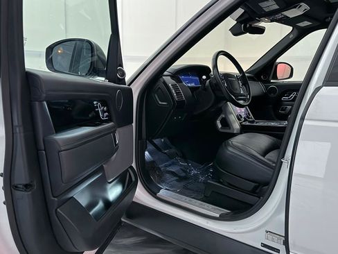 Used 2019 Land Rover Range Rover AWD/4WD image 16