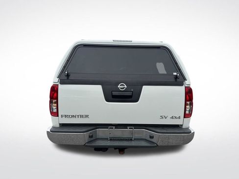 Used 2021 Nissan Frontier SV image 8