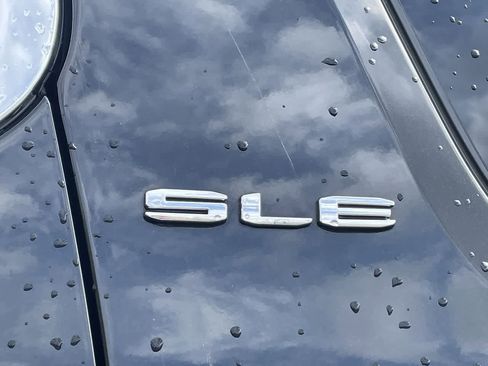 Used 2020 GMC Acadia SLE w/ Driver Convenience Package AWD/4WD image 40