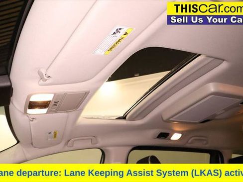 Used 2025 Honda Odyssey Elite image 22