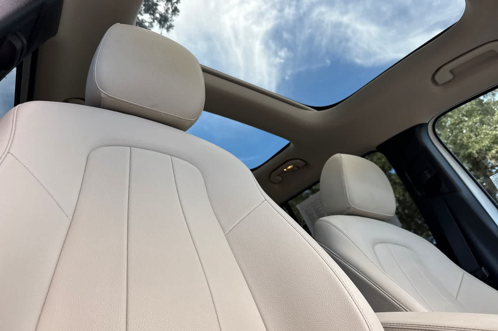 Used 2022 Mercedes-Benz GLB 250 image 17