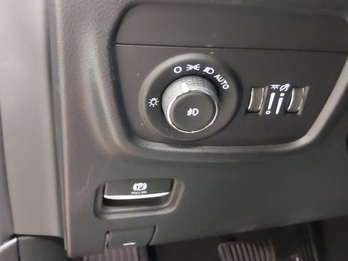 New 2025 Jeep Grand Cherokee L Limited image 23