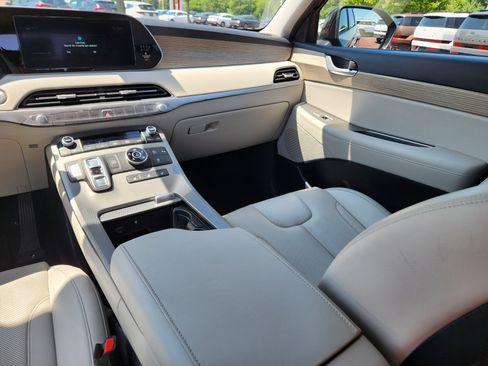 Used 2022 Hyundai Palisade SEL w/ 8P Bench Seat Package image 14