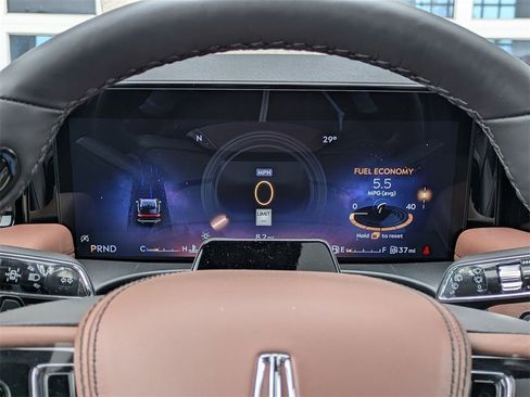 New 2026 Lincoln Aviator Reserve image 18