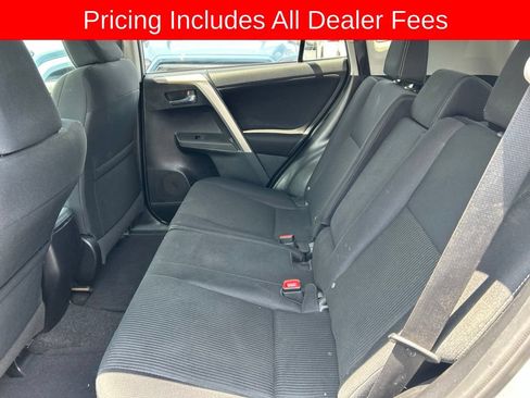 Used 2015 Toyota RAV4 XLE FWD image 13