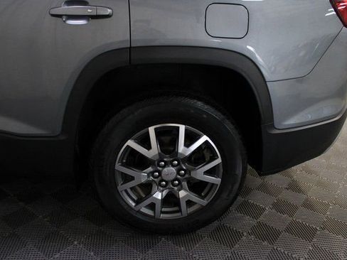 Used 2020 GMC Acadia SLE w/ Driver Convenience Package image 10