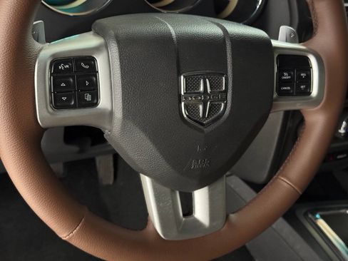 Used 2013 Dodge Challenger R/T image 41