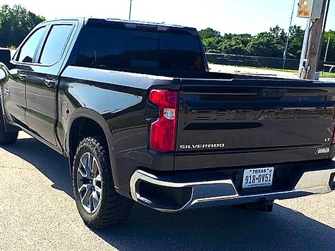 Used 2019 Chevrolet Silverado 1500 LT w/ Texas Edition RWD image 4