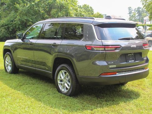 New 2025 Jeep Grand Cherokee L Laredo image 5