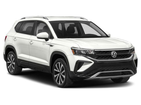 Used 2022 Volkswagen Taos SE FWD image 10