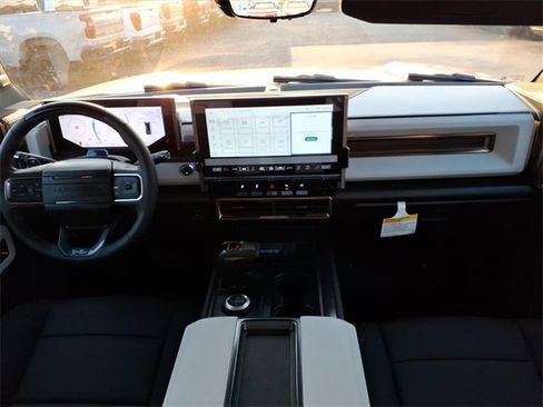 New 2025 GMC Hummer EV 2X image 3