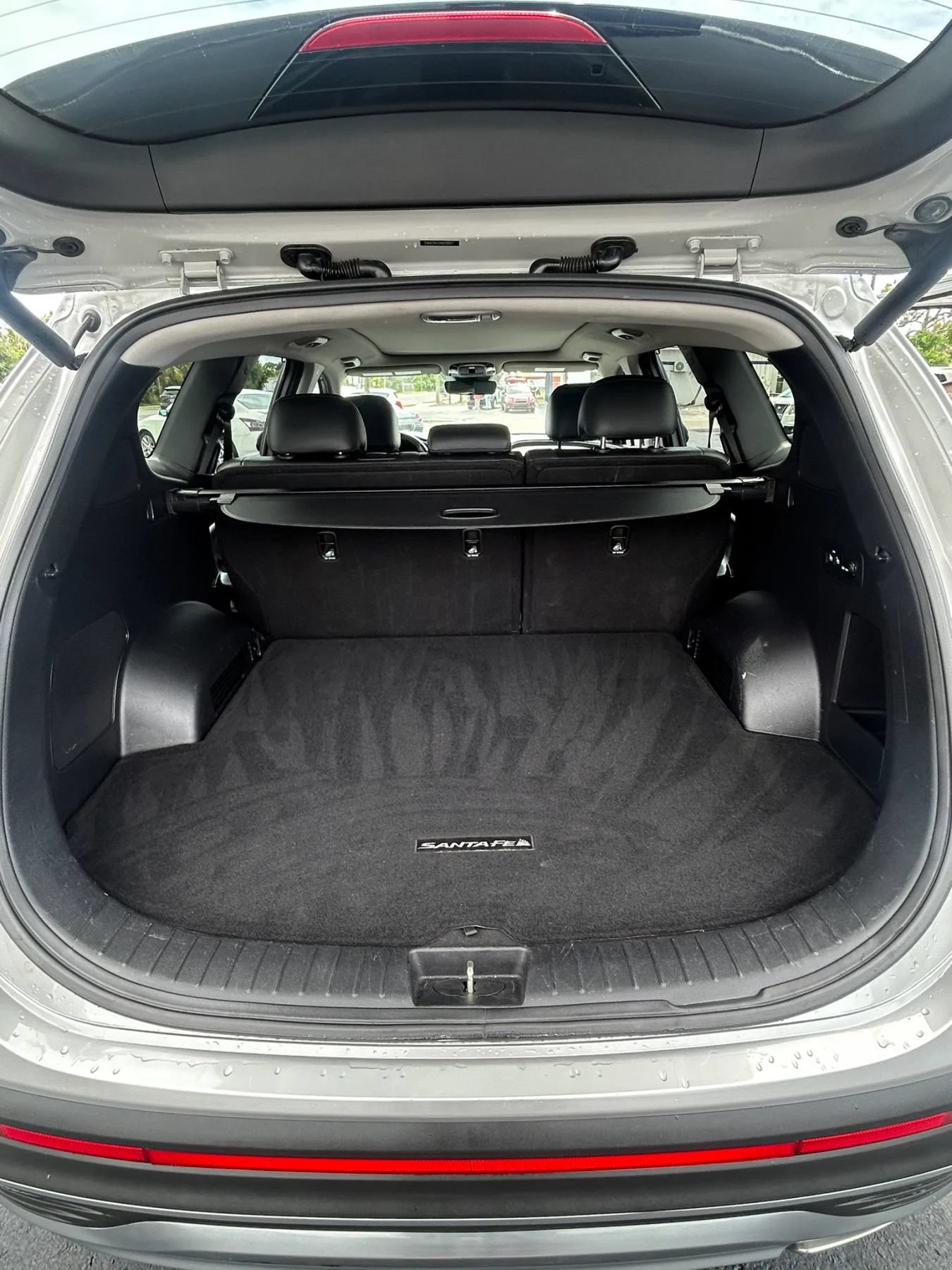 Used 2021 Hyundai Santa Fe SEL w/ Convenience + Premium Package FWD image 21