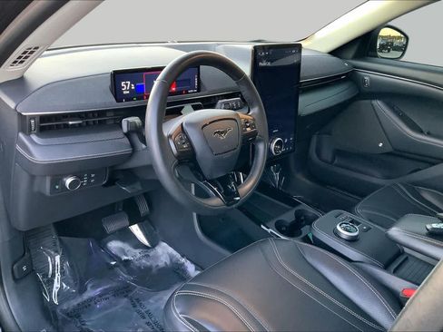 Used 2021 Ford Mustang Mach-E Premium RWD image 17