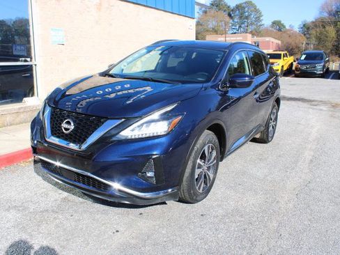 Used 2023 Nissan Murano SV image 3