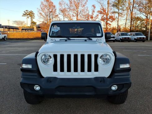 Used 2023 Jeep Wrangler Sport S image 2