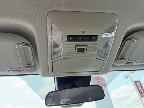 Certified 2025 Toyota RAV4 XLE AWD/4WD image 38