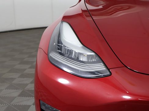 Used 2018 Tesla Model 3 Long Range image 13