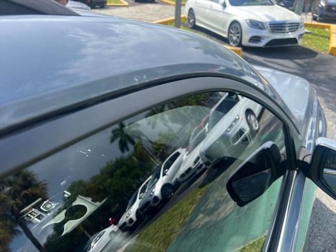 Used 2023 Honda Pilot Touring image 19