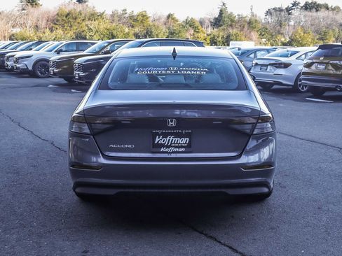 Used 2025 Honda Accord LX image 6