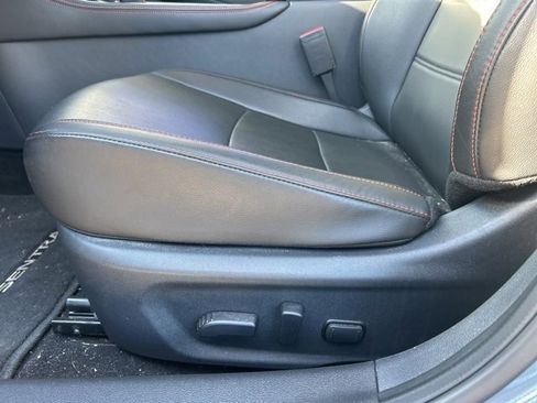 Used 2024 Nissan Sentra SR w/ SR Premium Package image 14