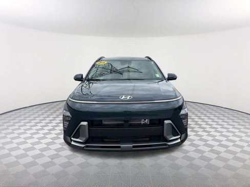 Used 2025 Hyundai Kona Limited image 2