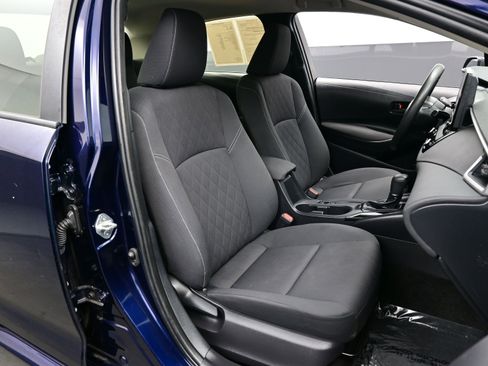 Used 2023 Toyota Corolla LE image 13
