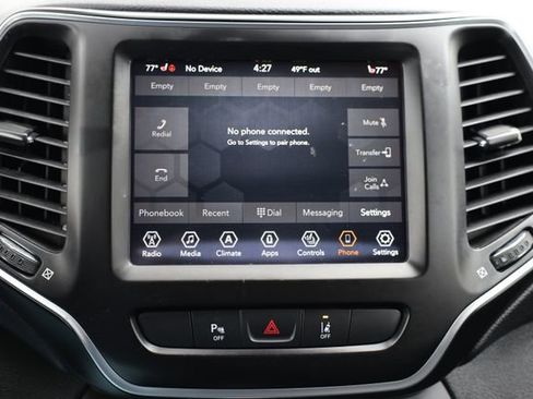 Used 2021 Jeep Cherokee Latitude Lux w/ Comfort/Convenience Group AWD/4WD image 27