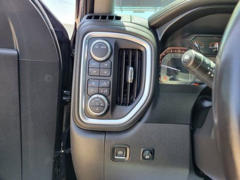 Used 2021 GMC Sierra 1500 SLT w/ SLT Premium Plus Package AWD/4WD image 14