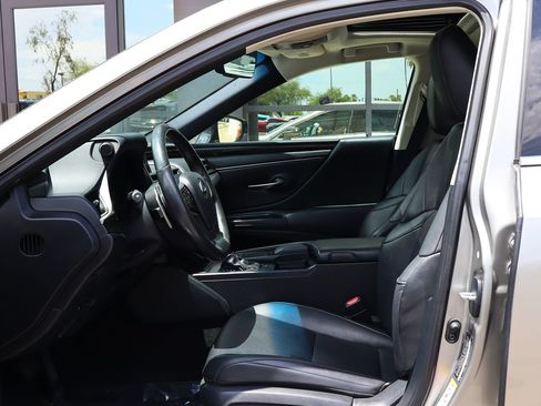 Used 2019 Lexus ES 350 FWD image 37