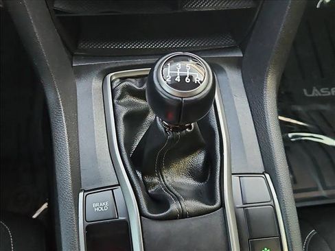 Used 2019 Honda Civic Sport image 12